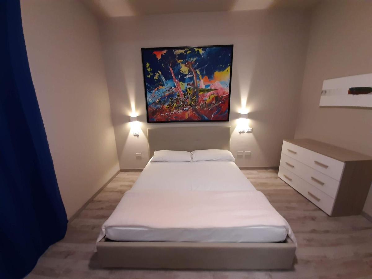 Hotel & Ristorante L'Angoletto In Selci Selci  エクステリア 写真