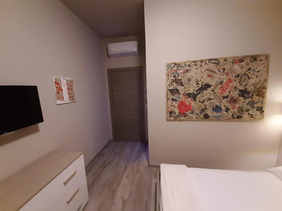 Hotel & Ristorante L'Angoletto In Selci Selci  エクステリア 写真