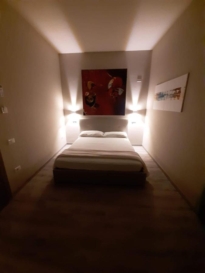 Hotel & Ristorante L'Angoletto In Selci Selci  エクステリア 写真